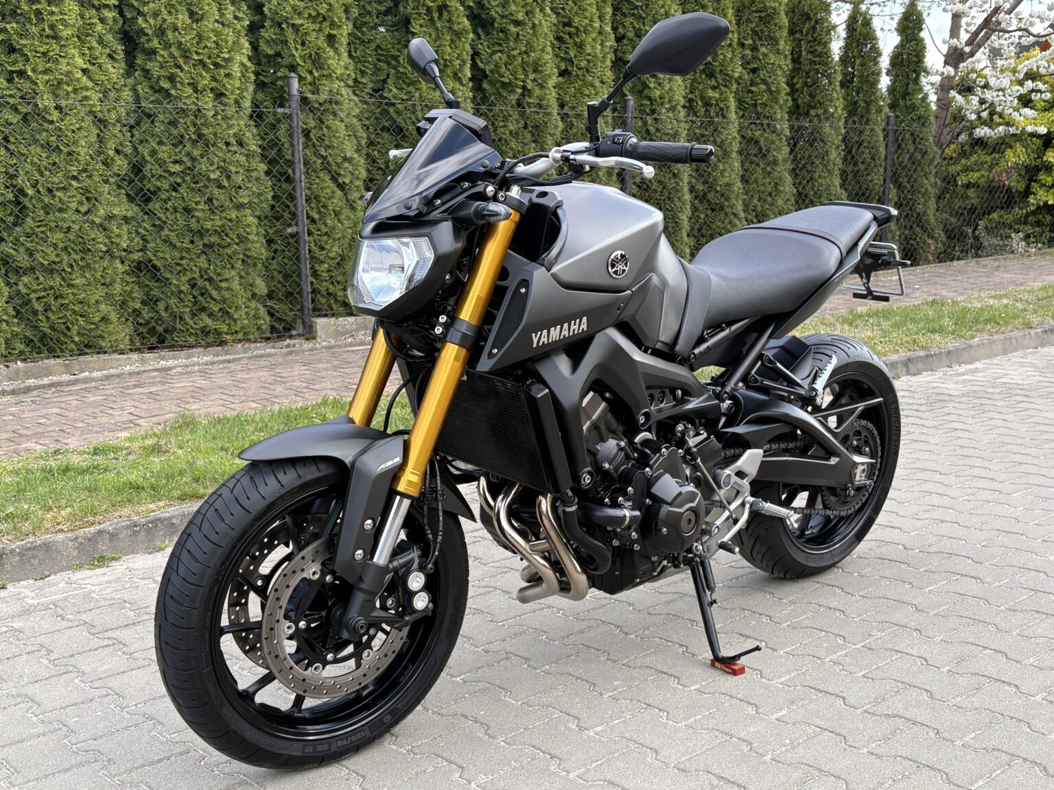 YAMAHA MT-09 2016 ABS